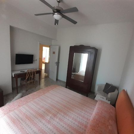 Chez Gle B&B Бари Екстериор снимка