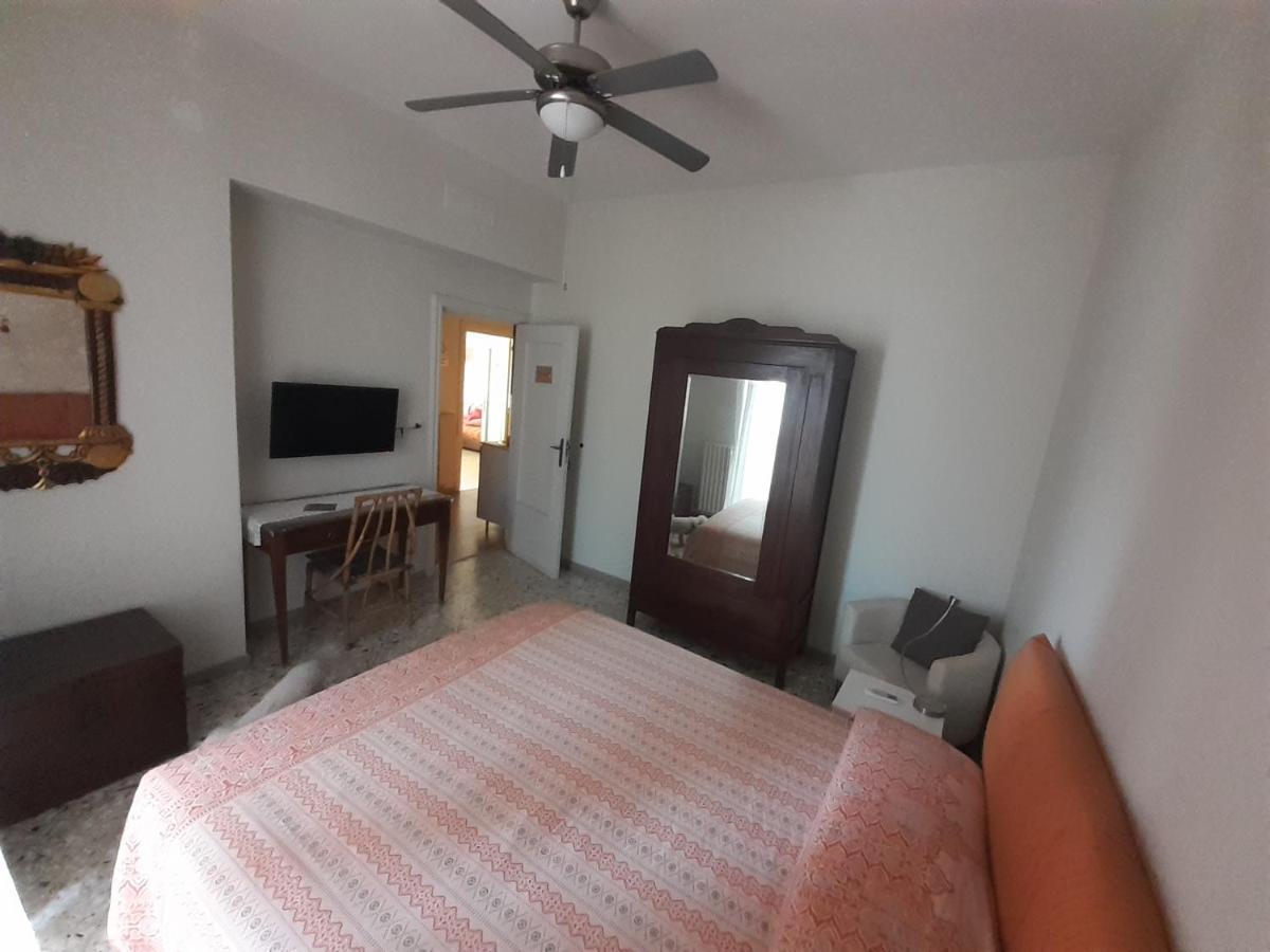 Chez Gle B&B Бари Екстериор снимка